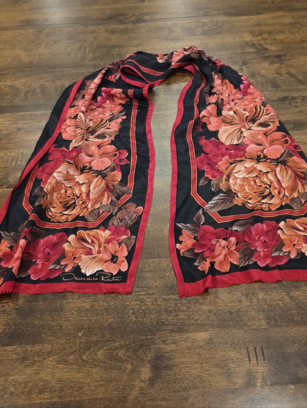 Oscar de la Renta Red and Black Silk Floral Scarf
